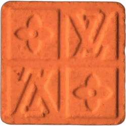 Comprimé Louis Vuitton — MDMA 135mg — Barcelona, Espagne