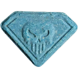 Comprimé Punisher — MDMA 20mg; Caffeine 154mg — Berlin, Allemagne