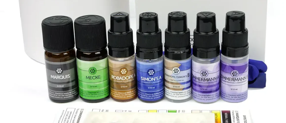 Kit de test pour MDMA avec les réactifs Marquis, Mecke, Robadope, Simon's, Zimmermann